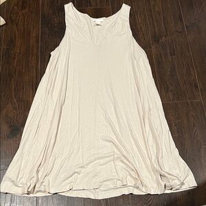 H&M Pale Blush V-Neck Sleeveless Midi Dress